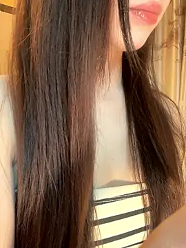 Snapshot of Dior_baby chatting on January 19, 2:15 am Dior baby online show from January 19, 2:15 am