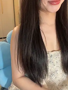 Snapshot of Dior_baby chatting on February 24, 2:31 am Dior baby online show from February 24, 2:31 am