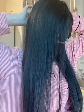 Dior baby online show from March 7, 5:15 am