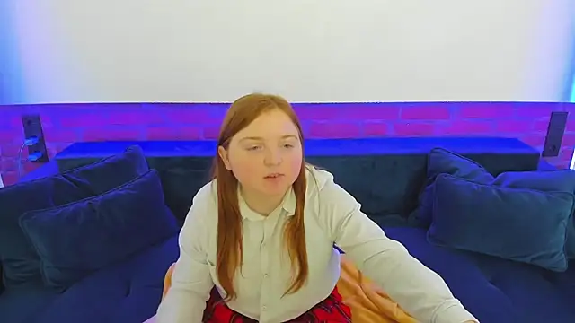 KattyRose8 online show from November 13, 5:39 am