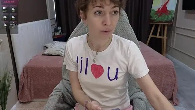Snapshot of daniellia_ chatting on September 16, 7:42 am daniellia online show from September 16, 7:42 am