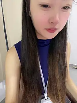 MengMeng0515 online show from May 31, 1:29 pm