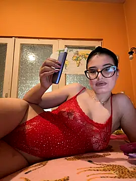 Larra69 online show from November 16, 5:40 pm