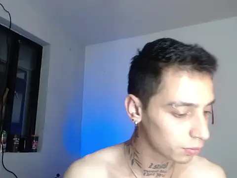 xalejo max online show from November 4, 7:02 pm