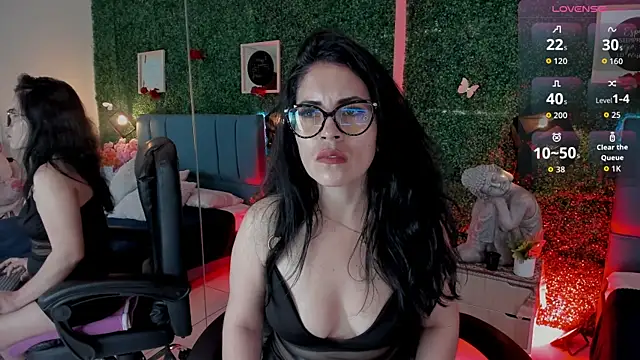 Linagh  online show from January 19, 11:36 am