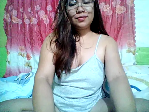Snapshot of Bianca0516 chatting on May 30, 11:40 am Bianca0516 online show from May 30, 11:40 am