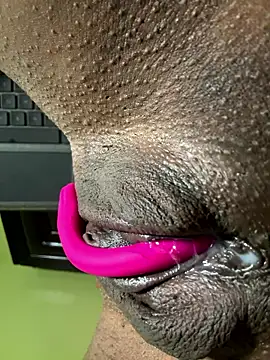 goddessfeettt online show from January 14, 9:48 am