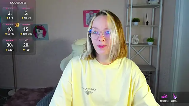 R0cket bunny online show from September 21, 12:01 am