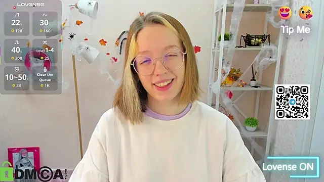 R0cket bunny online show from October 22, 1:06 am