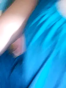 Snapshot of Mon-Shot9 chatting on September 22, 11:45 am Mon-Shot9 online show from September 22, 11:45 am