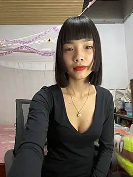 andymi1 online show from October 31, 8:15 am