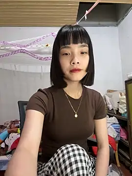 andymi1 online show from May 15, 1:56 am