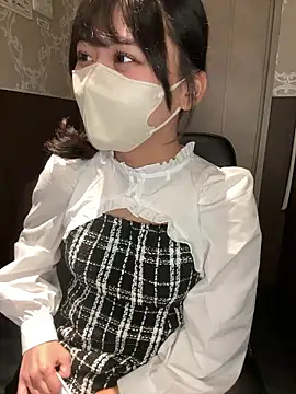 Snapshot of 0p-saki-p0 chatting on September 16, 5:08 am 0p-saki-p0 online show from September 16, 5:08 am