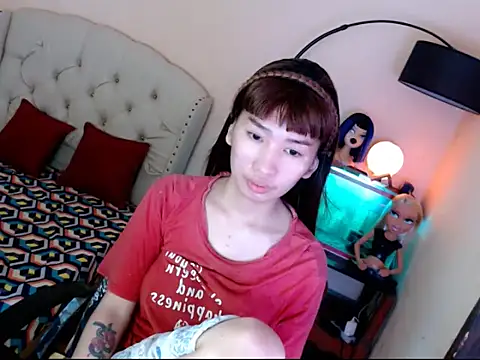 ShantalFoxxy  online show from October 31, 12:44 am