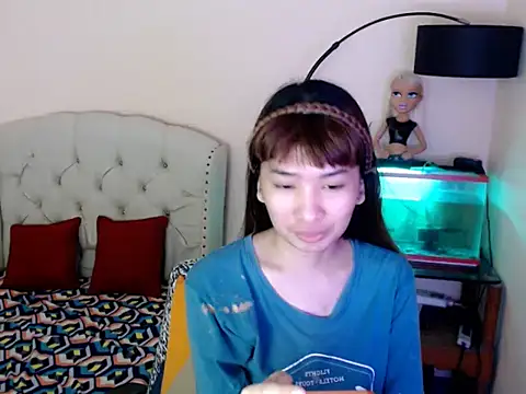 ShantalFoxxy  online show from January 16, 1:48 pm