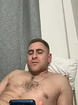 Snapshot of GOOPYlove chatting on March 4, 7:20 pm GOOPYlove online show from March 4, 7:20 pm