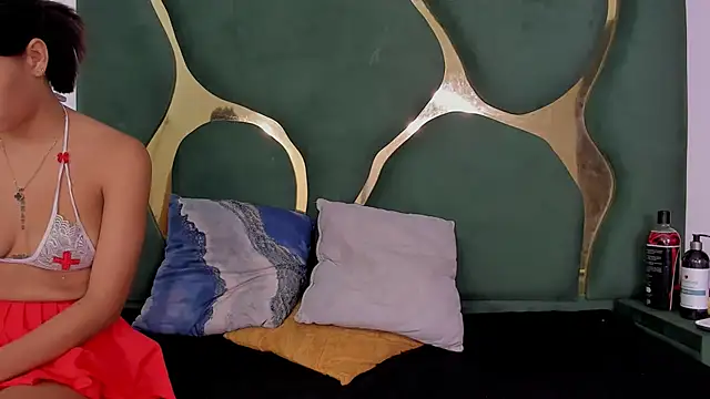 DaylesAndHarry online show from December 14, 12:21 pm