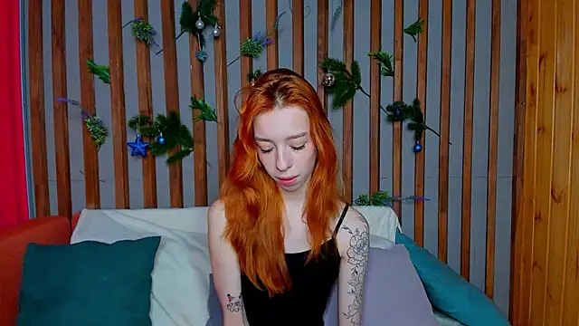 Lori Williams online show from January 15, 12:59 am