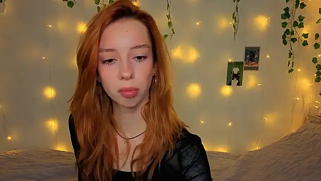 Lori Williams online show from April 13, 4:07 am