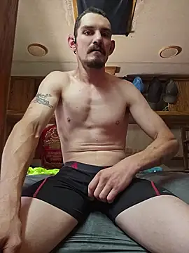 Snapshot of mike42088 chatting on May 26, 7:43 pm mike42088 online show from May 26, 7:43 pm