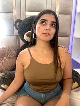 salomecute21 online show from October 12, 1:43 pm