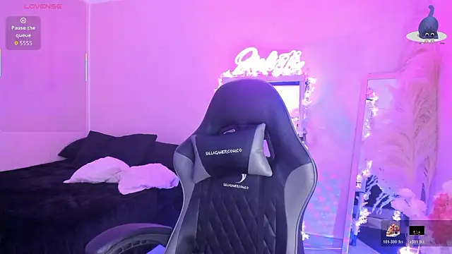 JuliethMoss online show from February 10, 9:08 pm