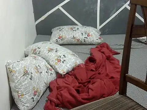 AsianbouncieGIRL online show from December 4, 12:42 am