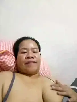 Snapshot of AsianbouncieGIRL chatting on June 6, 5:12 am AsianbouncieGIRL online show from June 6, 5:12 am