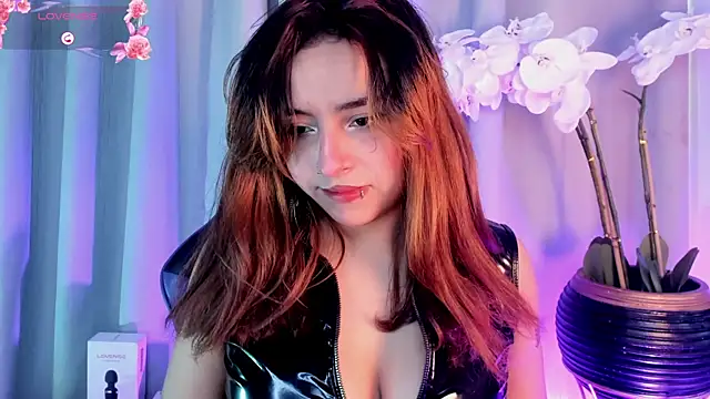 artemish   online show from April 17, 12:19 pm