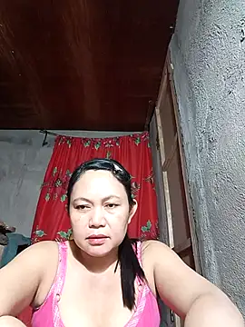 Everleigh mom online show from October 25, 3:36 am