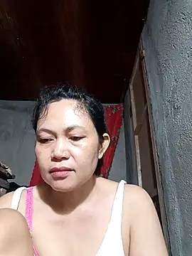 Everleigh mom online show from November 27, 10:56 pm