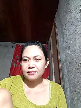 Everleigh mom online show from December 3, 10:24 am