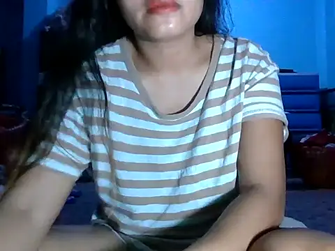 Snapshot of hardworkinggirl chatting on December 17, 4:24 pm hardworkinggirl online show from December 17, 4:24 pm