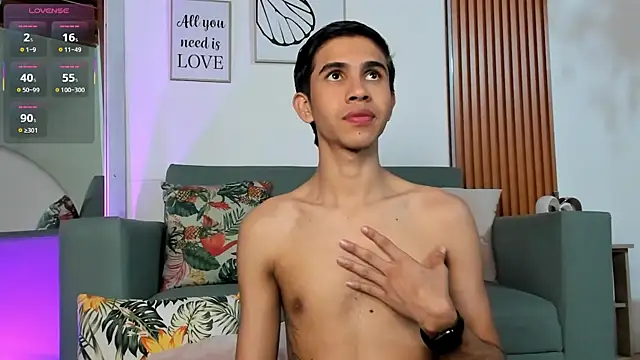 JoshuaSanzz online show from December 19, 2:07 am