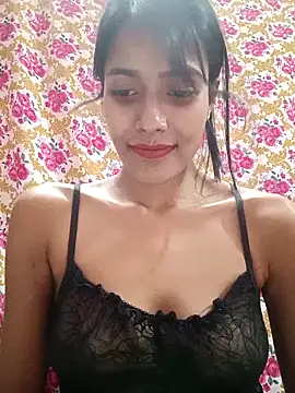 Snapshot of hornylizia123 chatting on June 27, 2:44 pm hornylizia123 online show from June 27, 2:44 pm