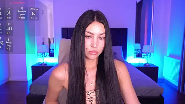 Snapshot of EliseVelour chatting on July 6, 12:46 pm EliseVelour online show from July 6, 12:46 pm