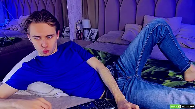 WilliamDyson online show from November 23, 4:23 am