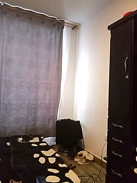 Fernandar2025 online show from March 6, 10:39 pm