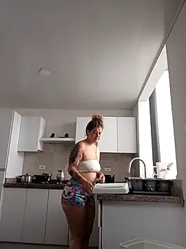 Fernandar2025 online show from March 7, 2:03 pm