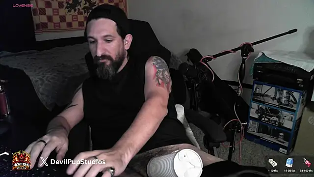 DevilPup75  online show from February 15, 7:51 am