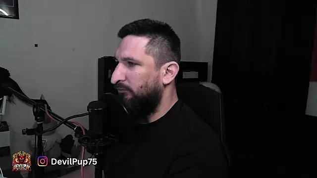 DevilPup75  online show from June 7, 5:06 pm