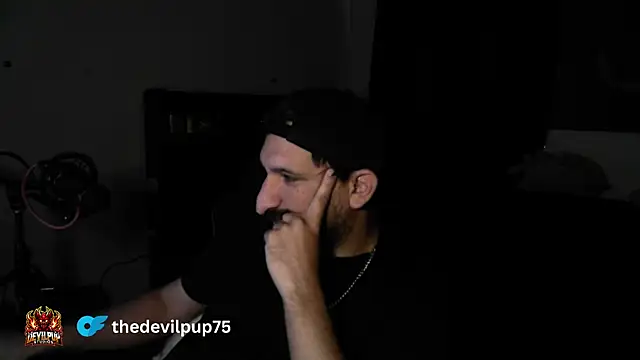 DevilPup75  online show from July 16, 11:33 pm