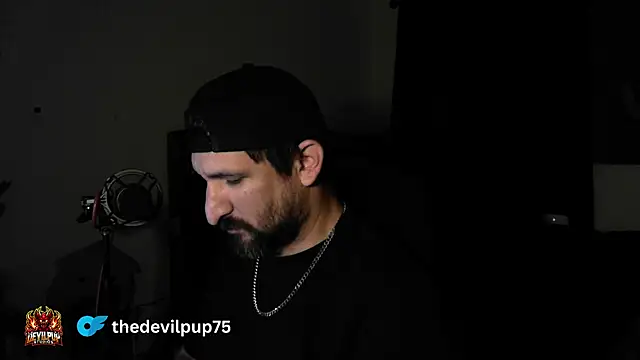 DevilPup75  online show from July 26, 3:04 am