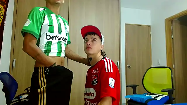 skinny23cm online show from December 16, 9:46 am