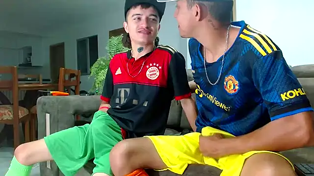 skinny23cm online show from December 28, 9:20 am