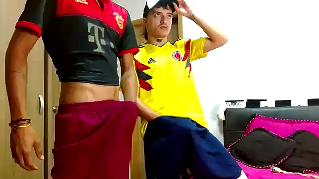 skinny23cm online show from January 17, 10:33 am