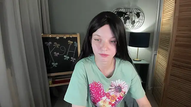 Madelaineses online show from November 26, 9:21 am