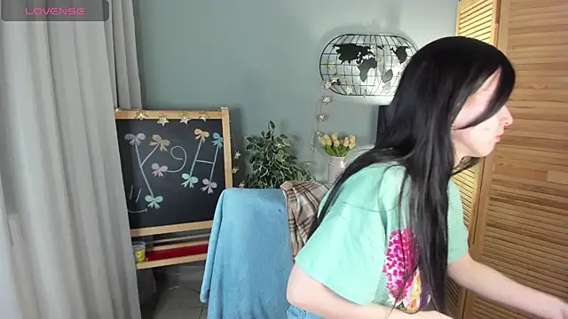 Madelaineses online show from November 29, 10:07 am