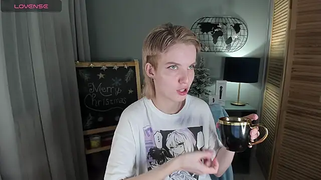 Madelaineses online show from December 21, 8:43 am