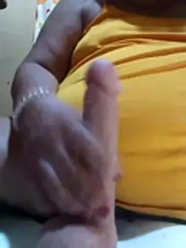 Huge mama69 online show from May 29, 10:30 pm